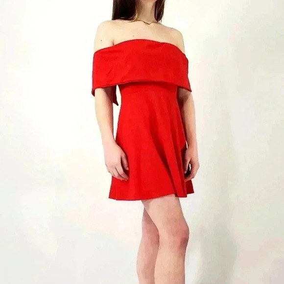 Lpa Revolve Cayenne Red Cold Shoulder Dress - S - Picture 7 of 8